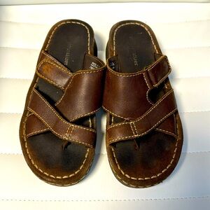 Naturalizer women’s sandals